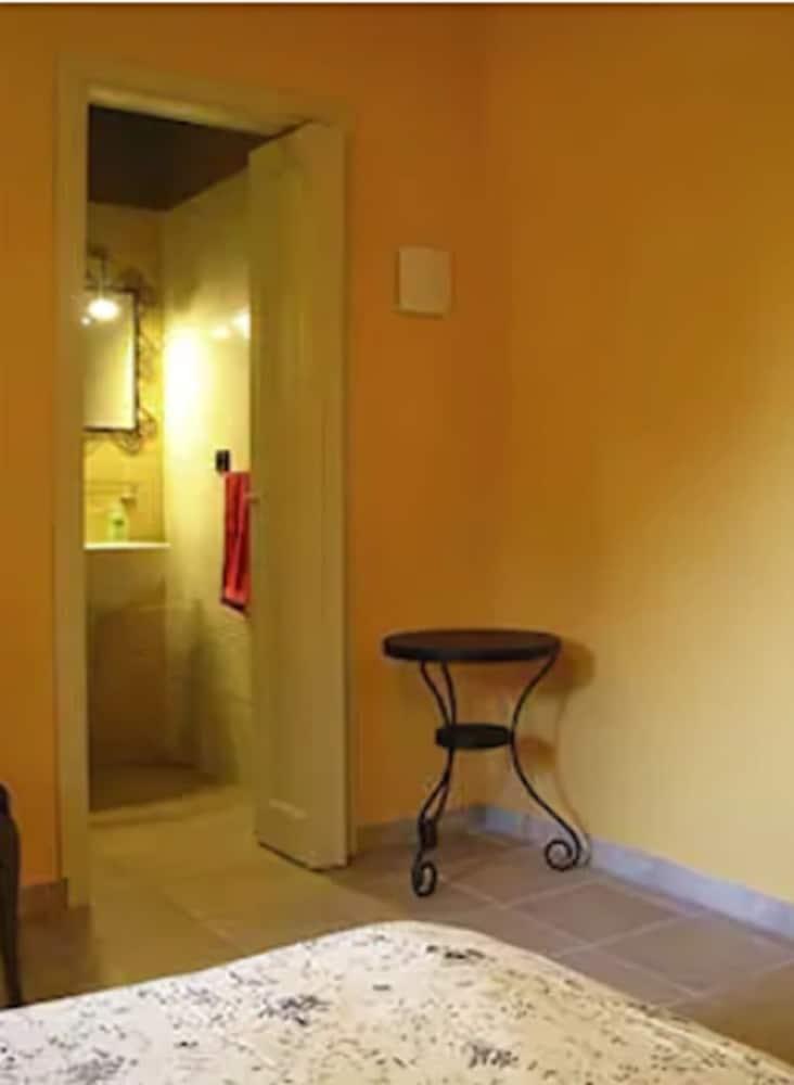 Castello D'Urso Somma B&B Catania Esterno foto