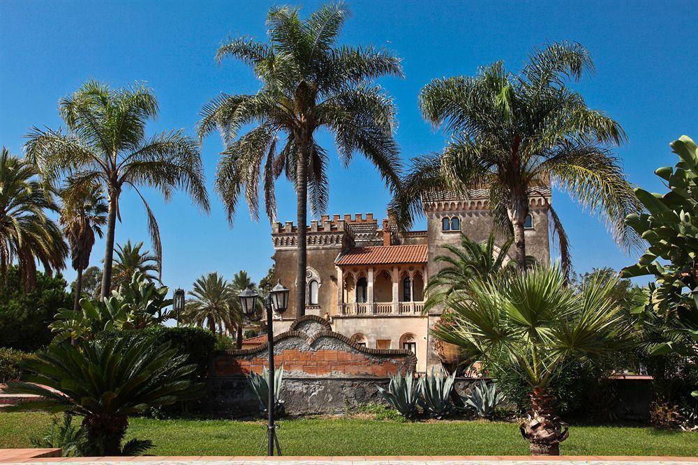 Castello D'Urso Somma B&B Catania Esterno foto